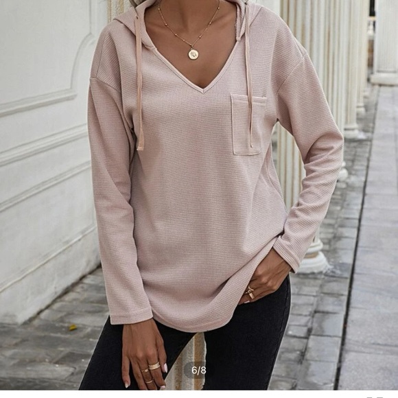 Hem draw string hoodie - Picture 3 of 3